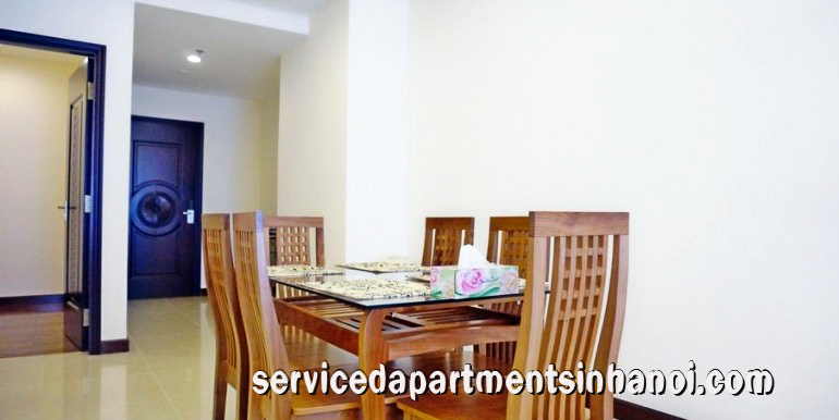 Cho thuê căn hộ chung cư 2 phòng ngủ tại tòa R5, Royal City 3