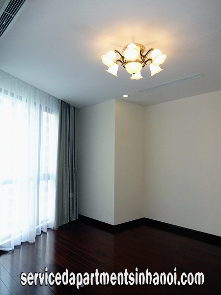 Cho thuê căn hộ chung cư 3 phòng ngủ, chưa có nội thất tại tòa R4, Royal City 5