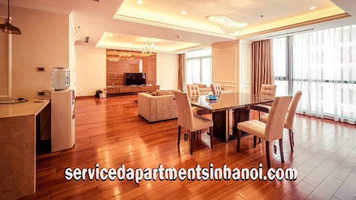 Cho thuê căn hộ chung cư 3 phòng ngủ full nội thất sang trọng tại Royal City 10