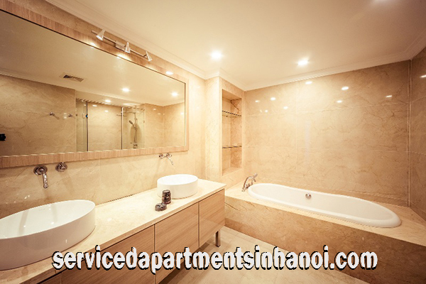 Cho thuê căn hộ chung cư 3 phòng ngủ full nội thất sang trọng tại Royal City 22