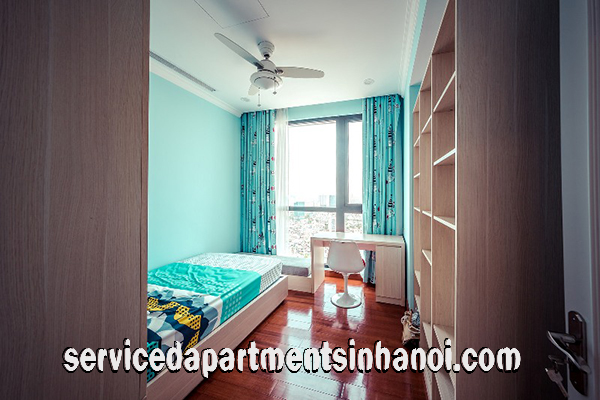 Cho thuê căn hộ chung cư 3 phòng ngủ full nội thất sang trọng tại Royal City 25