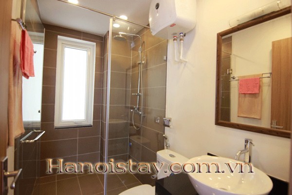 Cho thuê căn hộ có ban công và nhiều ánh sáng tự nhiên tại Tô Ngọc Vân, Tây Hồ 11