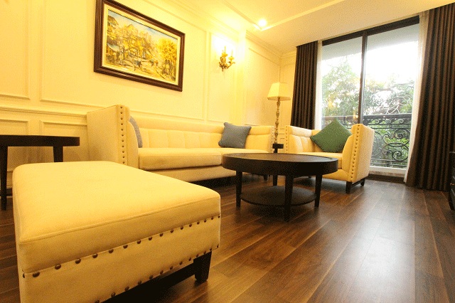 Cho thuê căn hộ đẳng cấp, nội thất Châu Âu, gần Vincom Tower 1