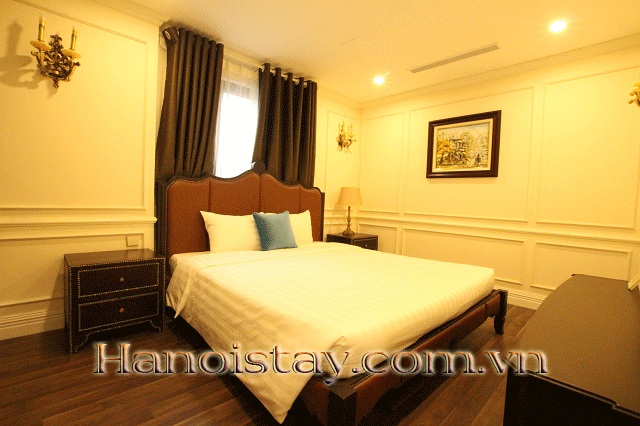Cho thuê căn hộ đẳng cấp, nội thất Châu Âu, gần Vincom Tower 11