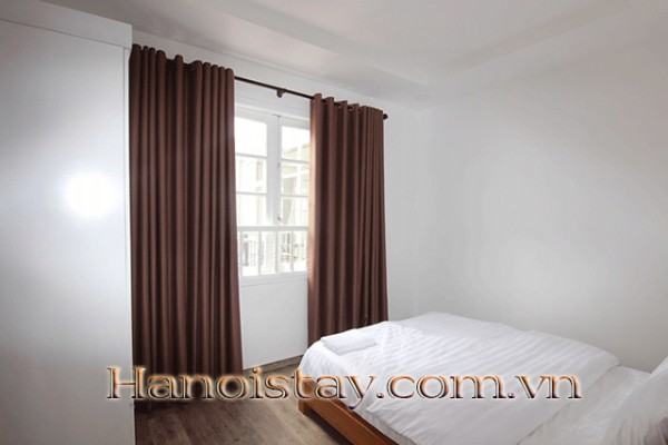 Cho thuê căn hộ đầy đủ nội thất ở phố Tô Ngọc Vân, Tây Hồ 3
