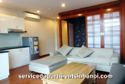 Cho thuê căn hộ dịch vụ 1 phòng ngủ, full nội thất hiện đại ở Trúc Bạch