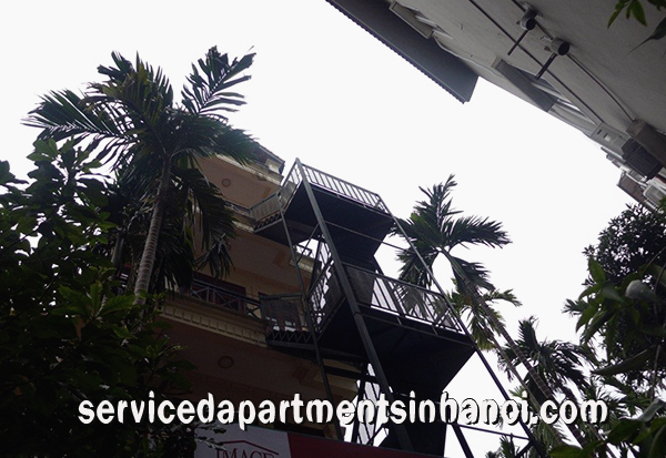 Cho thuê căn hộ dich vụ 1 phòng ngủ ở Đặng Thai Mai, Tây Hồ 1