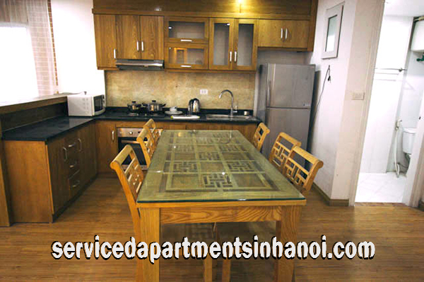 Cho thuê căn hộ dịch vụ 2 phòng ngủ phố Tô Ngọc Vân, Tây Hồ 3