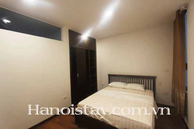 Cho thuê căn hộ dịch vụ 2 phòng ngủ sang trọng tại Xuân Diệu, Tây Hồ 3