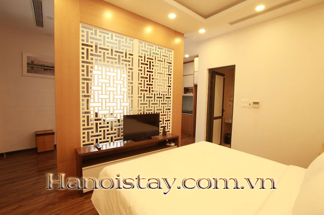 Cho thuê căn hộ dịch vụ, cạnh tòa nhà Pacific Place, Hoàn Kiếm 8
