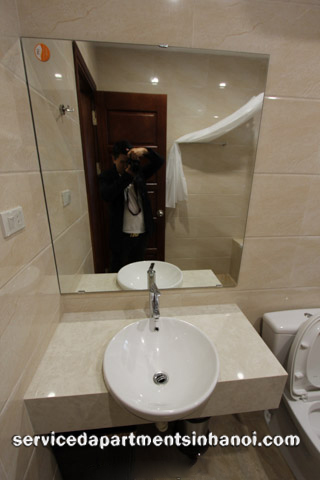 Cho thuê căn hộ dịch vụ cao cấp 2 phòng ngủ tại trung tâm quận hai Bà Trưng 11