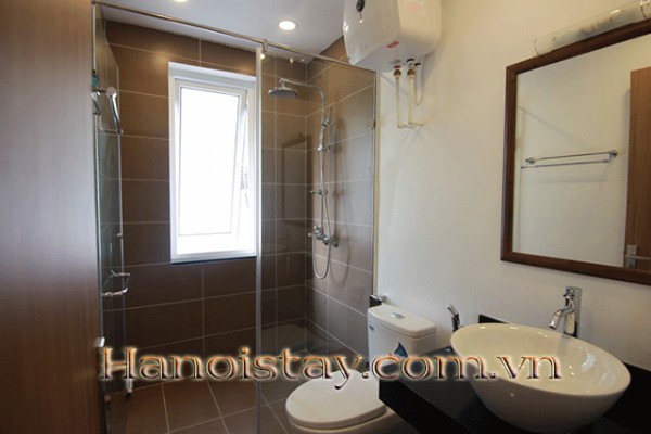 Cho thuê căn hộ dịch vụ đầy đủ nội thất tại phố Tô Ngọc Vân, Tây Hồ 8