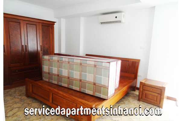 Cho thuê căn hộ dịch vụ giá rẻ, full nội thất gần Công viên nước Hồ Tây 5