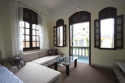 Cho thuê căn hộ dịch vụ giá rẻ gần khách sạn Sheraton, Tây Hồ 1