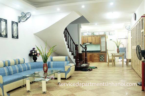 Cho thuê căn hộ dịch vụ giá rẻ tại phố Ngọc Hà, Ba Đình
