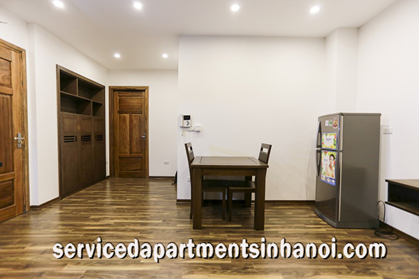 Cho thuê căn hộ dịch vụ mới tại phố Trần Quốc Hoàn, Cầu Giấy 8