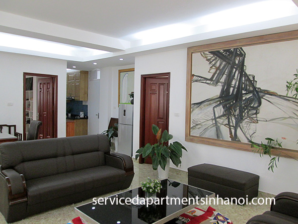 Cho thuê căn hộ dịch vụ rộng gần Triển Lãm Giảng Võ, Đống Đa 3