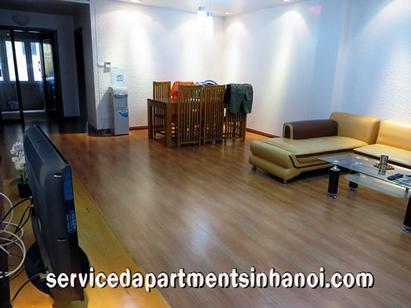 Cho thuê căn hộ dịch vụ rộng rãi và đầy đủ nội thất phố Thái Hà, Đống Đa 2