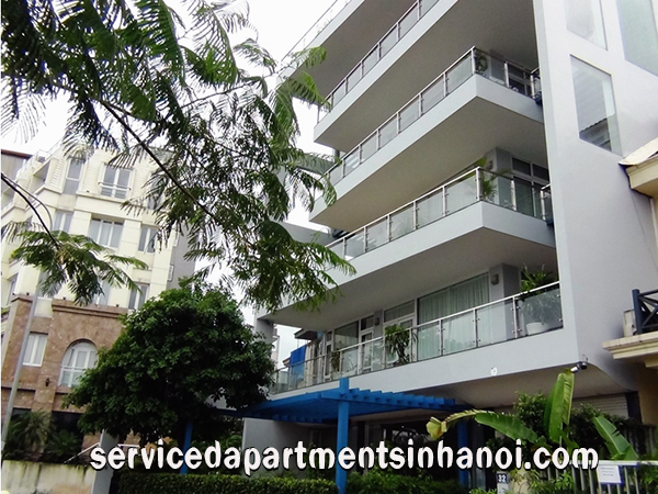 Cho thuê căn hộ dịch vụ sang trọng, có view hồ ở quận Tây Hồ 2
