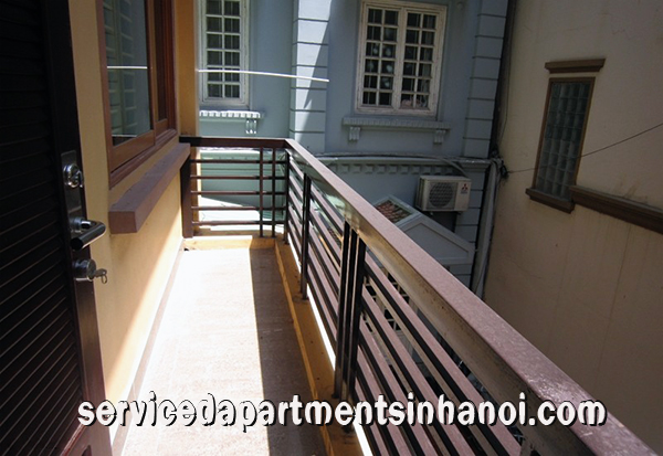 Cho thuê căn hộ dịch vụ tại phố Tô Ngọc Vân, Tây Hồ 5