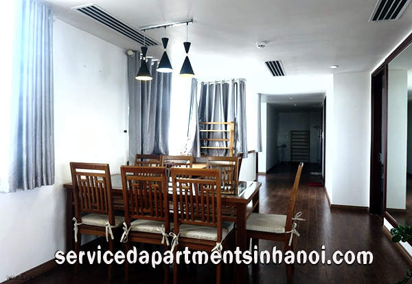 Cho thuê căn hộ dịch vụ tuyệt đẹp với sân thượng đẹp tại Đặng Thái Mai, Tây Hồ 8