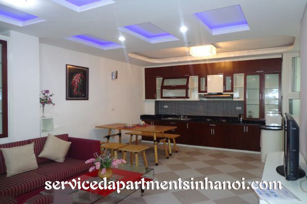 Cho thuê căn hộ đủ đồ hiện đại trung tâm Quận Hai Bà Trưng, Gần vườn hoa Yecxanh 1