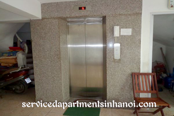 Cho thuê căn hộ đủ đồ hiện đại trung tâm Quận Hai Bà Trưng, Gần vườn hoa Yecxanh 10
