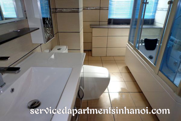 Cho thuê căn hộ đủ đồ hiện đại trung tâm Quận Hai Bà Trưng, Gần vườn hoa Yecxanh 9