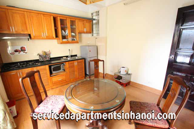 Cho thuê căn hộ giá rẻ phố Văn Miếu, quận Đống Đa 5