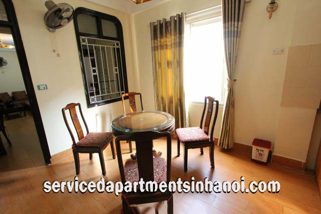 Cho thuê căn hộ giá rẻ phố Văn Miếu, quận Đống Đa 8