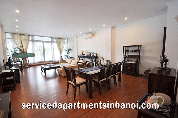 Cho thuê căn hộ mặt hồ Trúc Bạch, diện tích rộng, 180m2 3