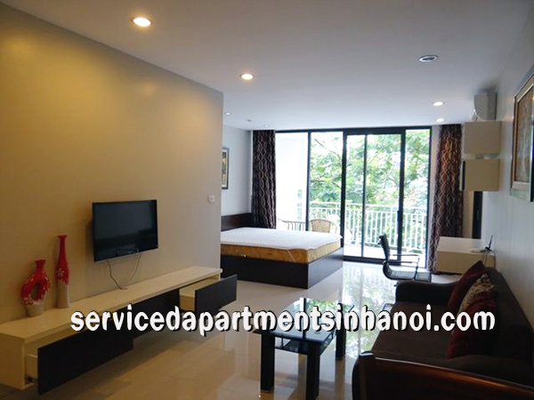 Cho thuê căn hộ mini măt hồ Trúc Bạch, Ba Đình 1