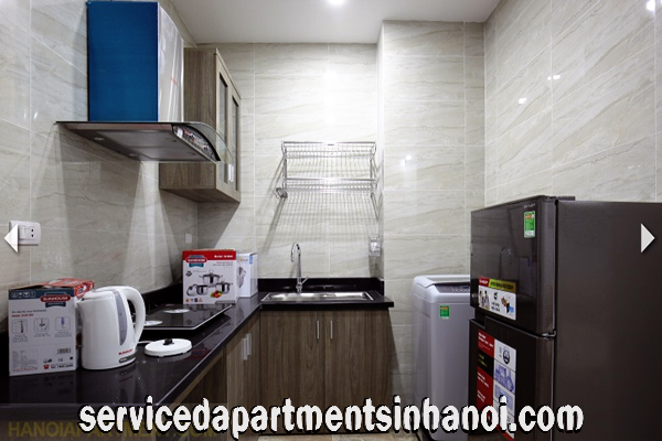 Cho thuê căn hộ mới 2 phòng ngủ gần Trung Hòa Nhân Chính 1