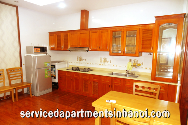 Cho thuê căn hộ một phòng ngủ phố Vạn Bảo, Ba Đình 2