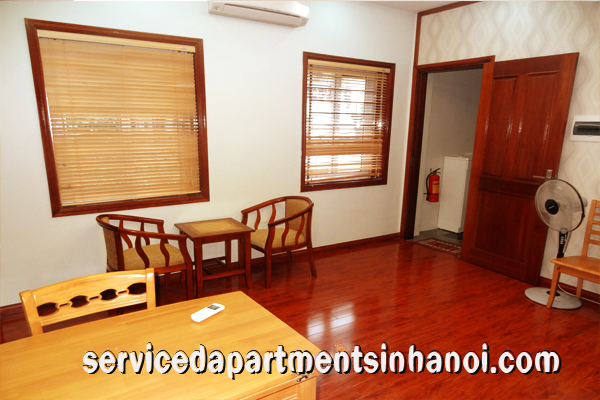 Cho thuê căn hộ một phòng ngủ phố Vạn Bảo, Ba Đình 4