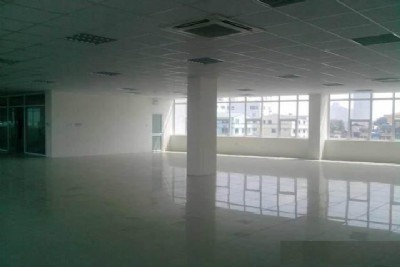 Cho Thuê Văn Phòng 250m2 Tại Quận Hoàng Mai, Chỉ 10$/m2 bao gồm VAT, Điện Điều Hòa