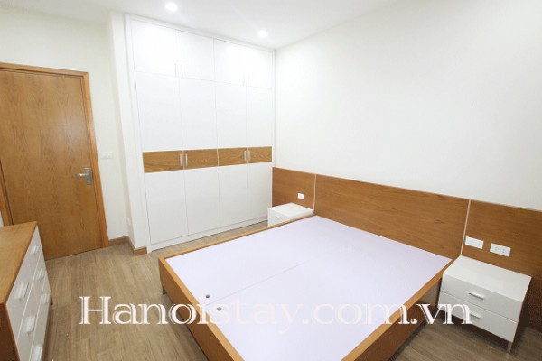 Chủ nhà cần cho thuê căn hộ mới hoàn thiện tại phố Thái Hà, quận Đống Đa 10