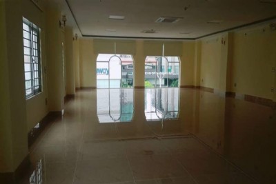 Chính Chủ Cho Thuê Văn Phòng 110m2 Gần Ngay phố Lê Văn Lương, Thanh Xuân