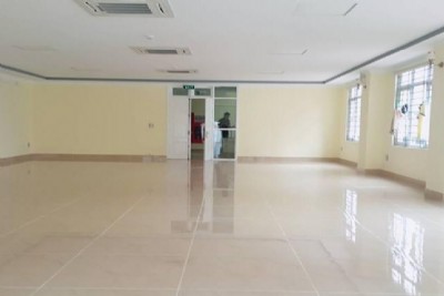 Mặt bằng tầng 3 rộng 110m2 cho thuê tại đường Hoàng Hoa Thám, Ba Đình