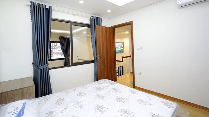 Nhà Riêng Nguyên Căn Tại Âu Cơ, Tây Hồ Cho Người Nước Ngoài Thuê, Thiết Kế 4 Phòng Ngủ 4