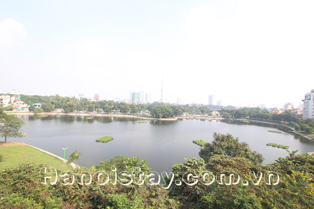 Tòa căn hộ dịch vụ cho thuê Studio view hồ gần Công viên Thống Nhất, Đống Đa 1