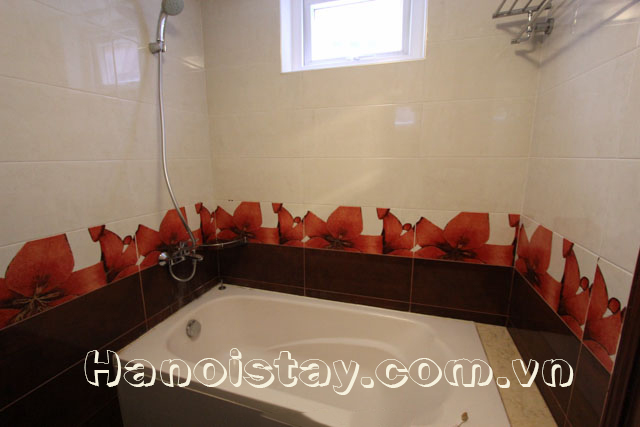 Tòa căn hộ dịch vụ chuyên nghiệp cho thuê gấp căn hộ 3 phòng ngủ, full nội thất ở Giảng Võ, Ba Đình 7