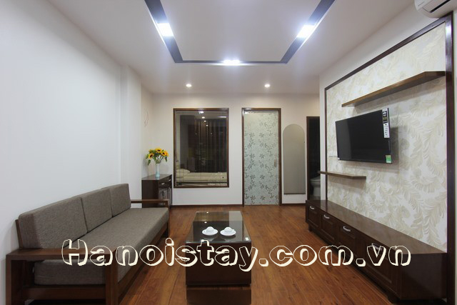 Tòa nhà căn hộ dịch vụ chuyên cho khách nước ngoài thuê tại Linh Lang, Ba Đình 3