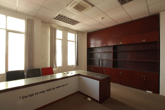 Văn phòng chính chủ đã có sẵn vách ngăn tại Huỳnh Thúc Kháng cho thuê 1