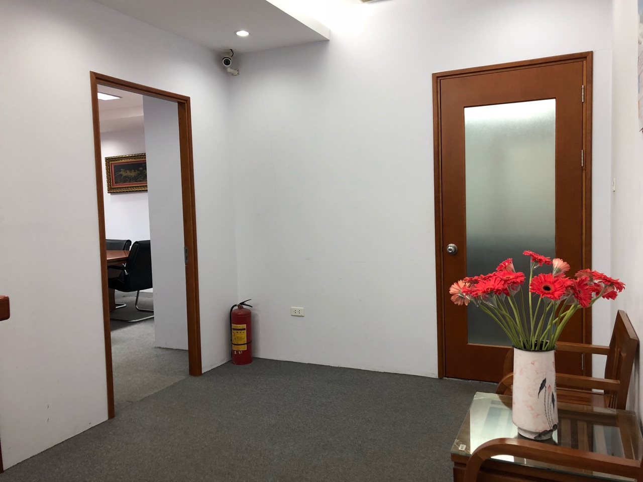 Văn Phòng Đầy Đủ Nội Thất Và Dịch Vụ Cho Thuê Tại Erowindow - 27 Trần Duy Hưng, Cầu Giấy 5